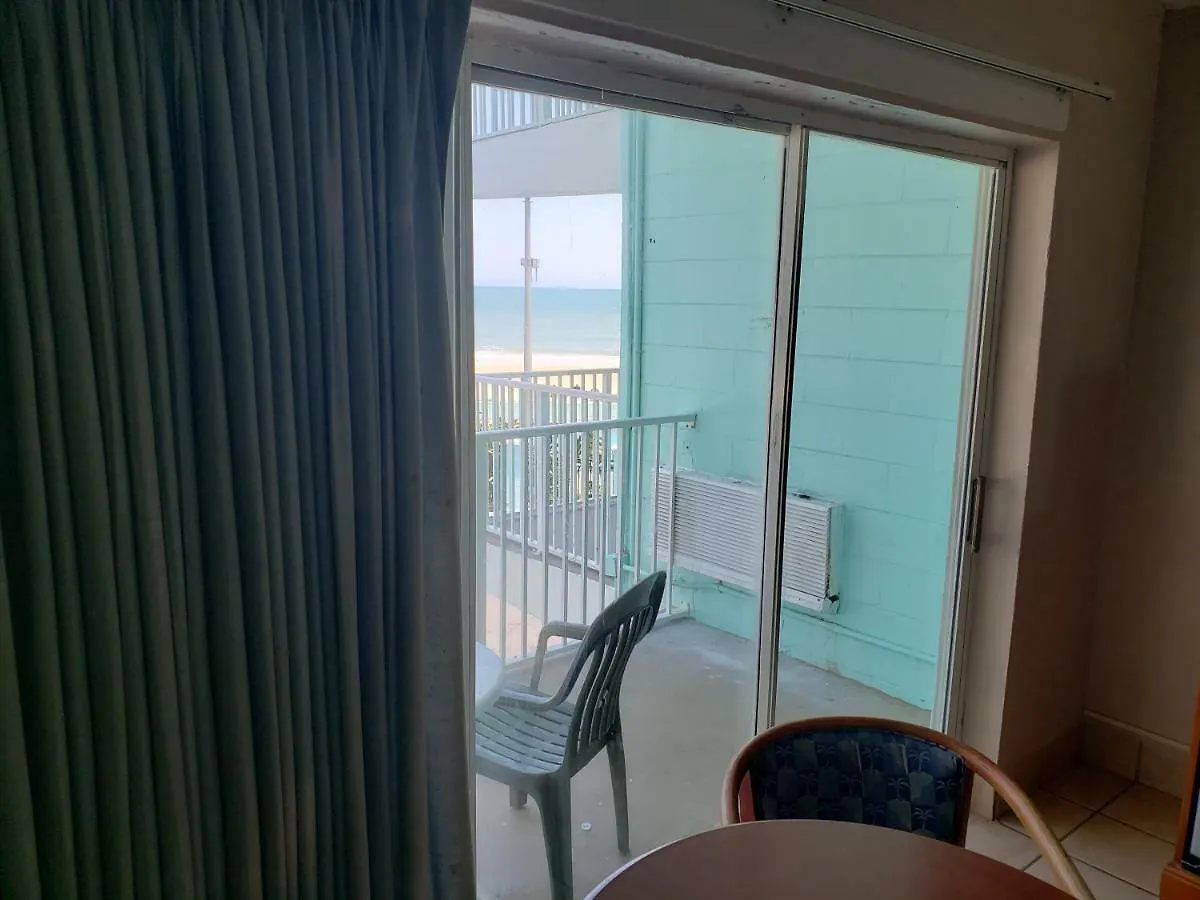 Seascape Inn - Daytona Beach Shores Hotel